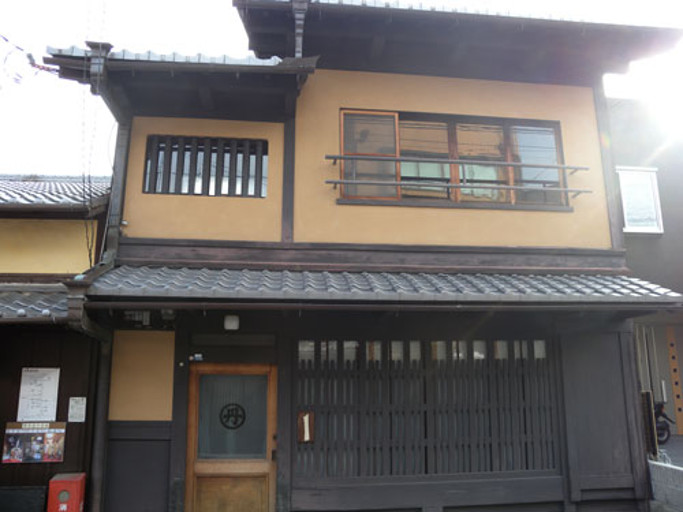 四季を楽しめる宿泊施設！京都の古き良き町家を使った「ゲストハウス金魚家・鯉屋」に泊まってみませんか？