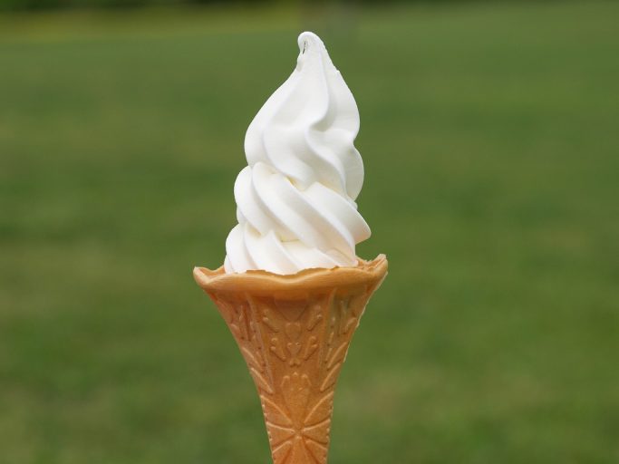 【スイーツ】小岩井農場ソフトクリーム１