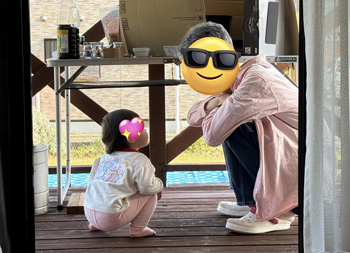 子供と祖父の写真