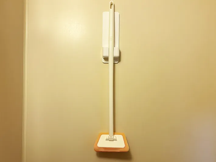 ダイソーの『シャワーホルダー』の画像（撮影：grape編集部）