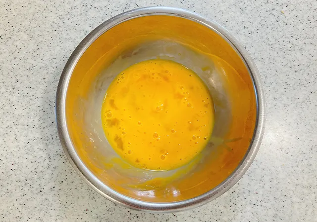 溶き卵（撮影：grape編集部）