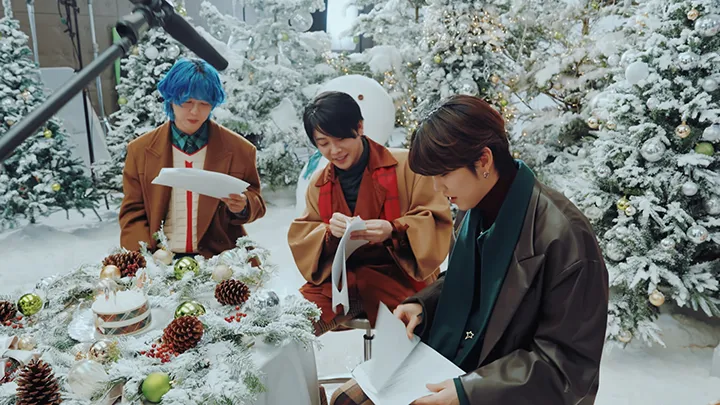 『Mrs. GREEN APPLE』が出演する『ローソン』のCMカット