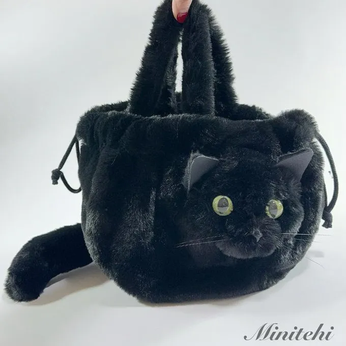 minitehiさんの作品『黒猫さん巾着バッグ』の写真